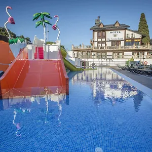 94 With Outdoor Swimmingpool Hotel